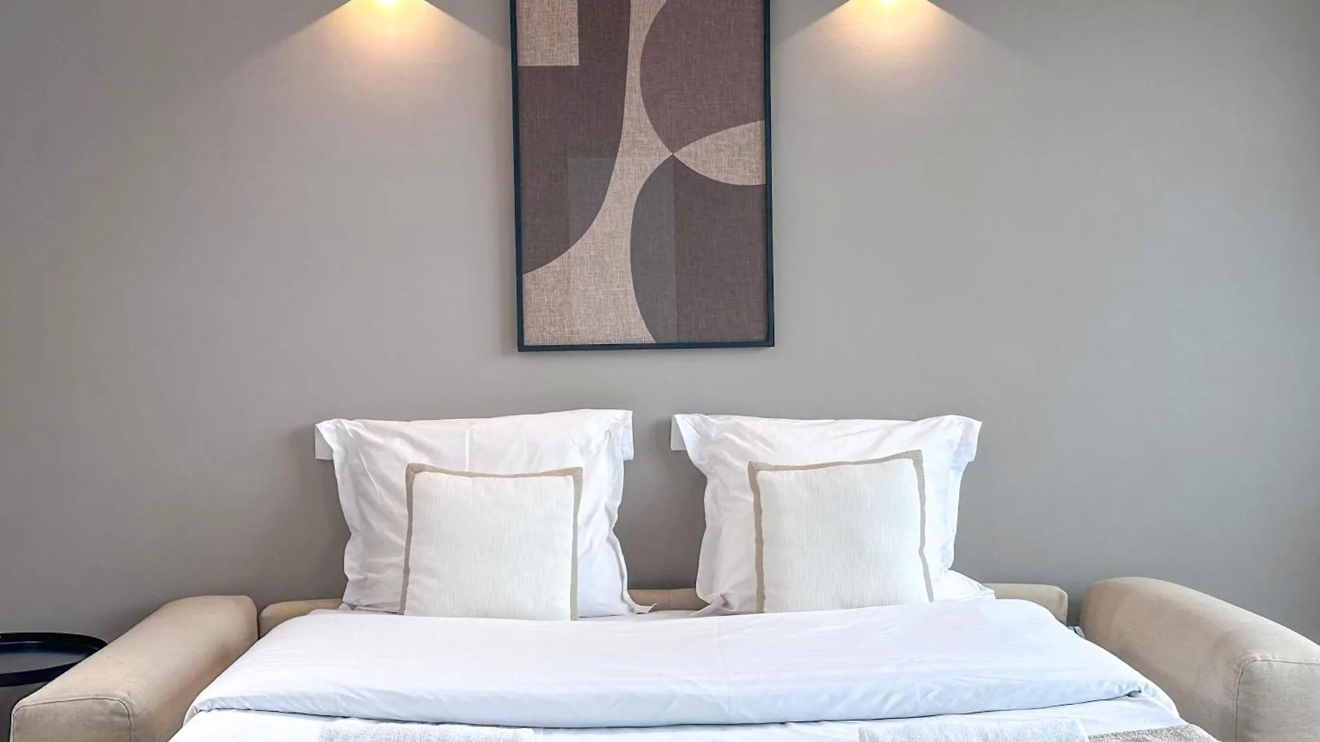 Apartament Champs - Elysees View Studio With Balcony - Ac For 3 Paryż